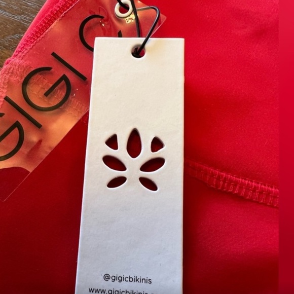 GIGI C Red Lazer Cut Leggings NWT - Picture 7 of 7